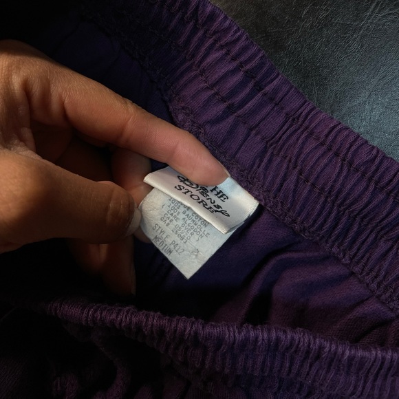 Purple Disney Dopey shorts - Picture 2 of 4